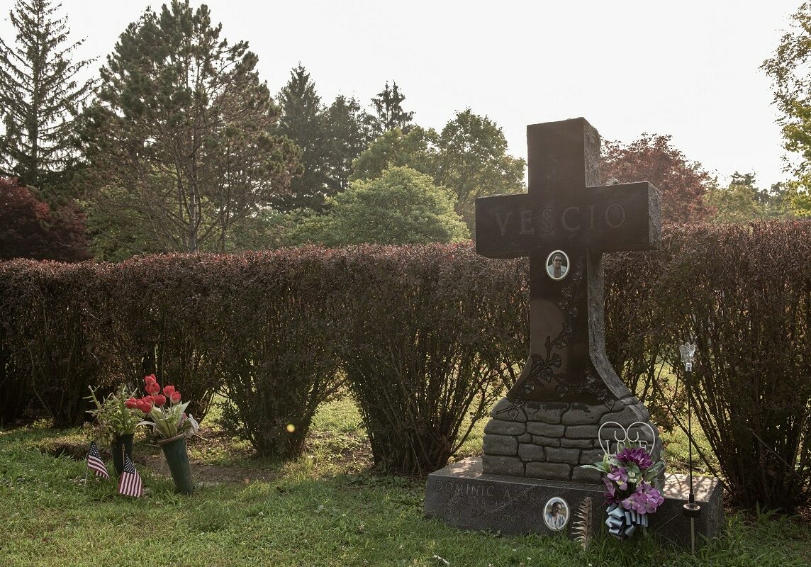 Upright cemetery cross monument