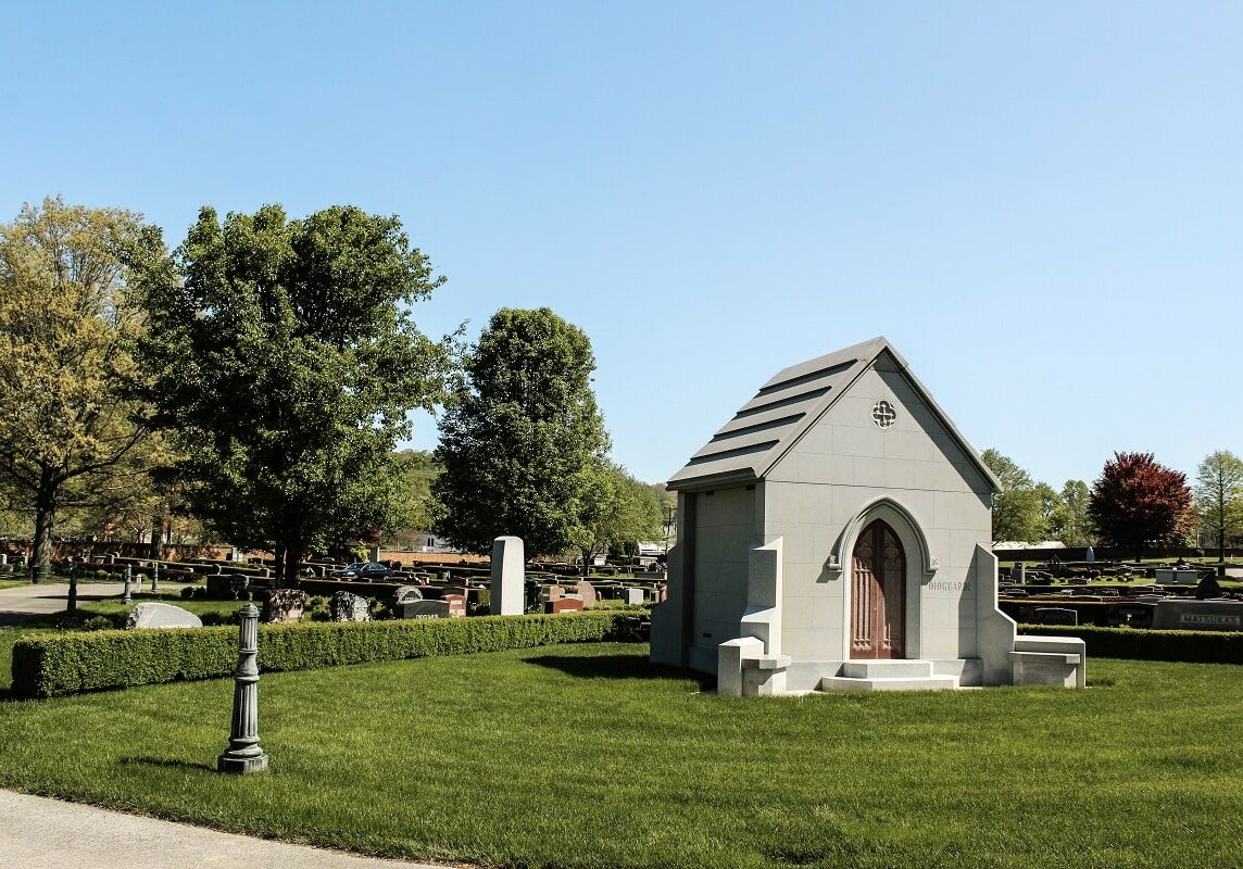 Chapel Walk-in Mausoleum