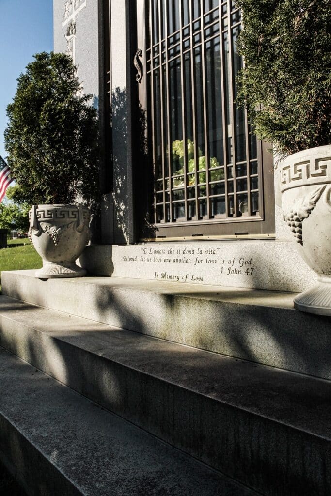 Vestibule Mausoleum steps with inscription